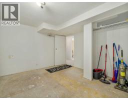 5723 54 St, Taber, AB T1G1K9 Photo 34