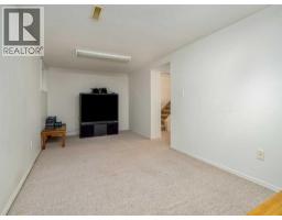 5723 54 St, Taber, AB T1G1K9 Photo 37