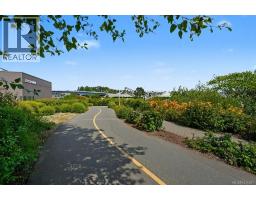 609 363 Tyee Rd, Victoria, BC V9A0B5 Photo 32