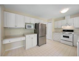4995 202a Street, Langley, BC V3A1T6 Photo 10