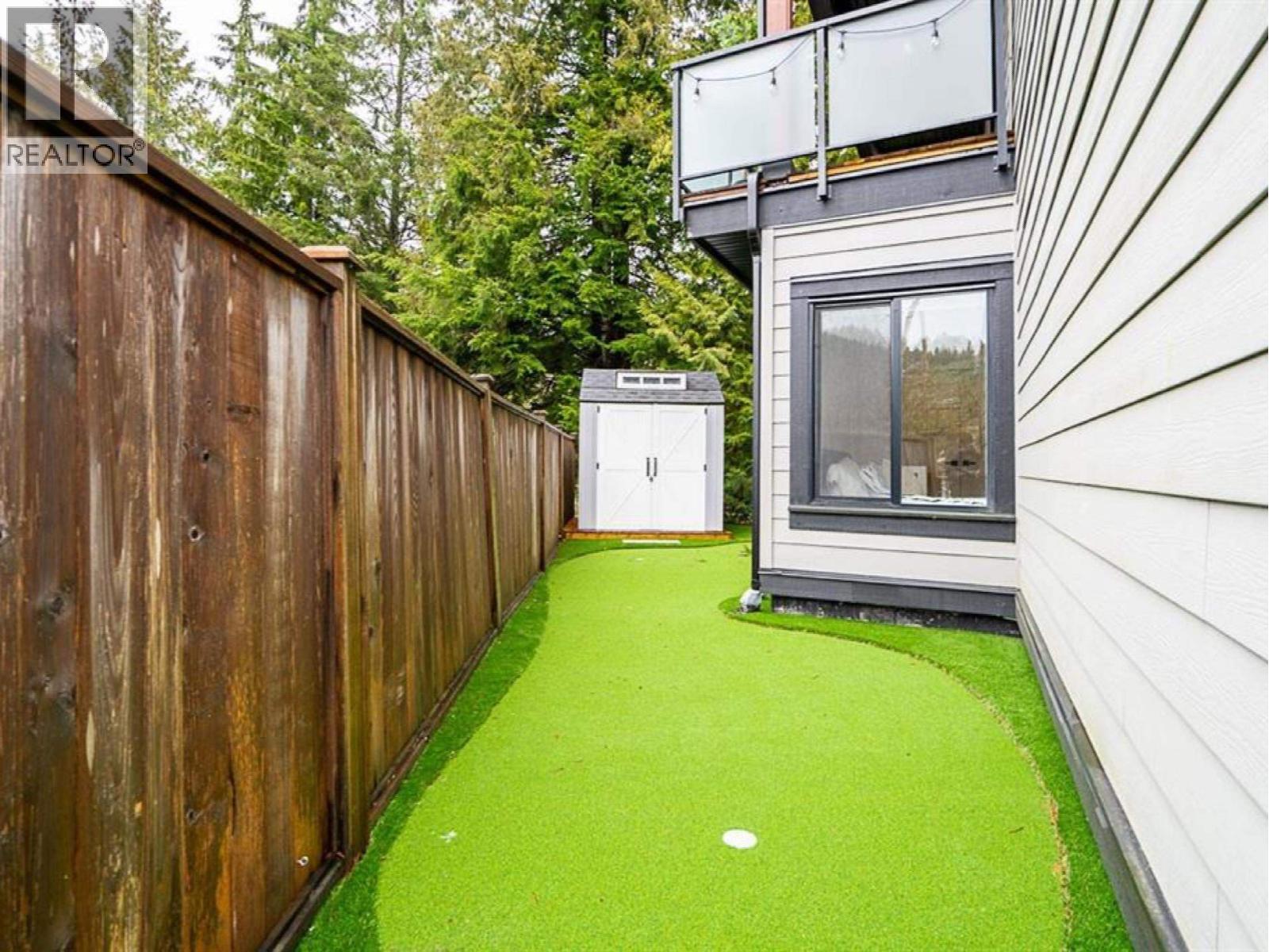 52 3295 SUNNYSIDE ROAD, Anmore