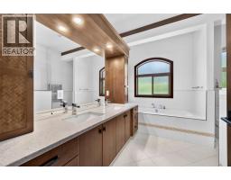442 Cottonwood Avenue, Sicamous, BC V0E2V1 Photo 35