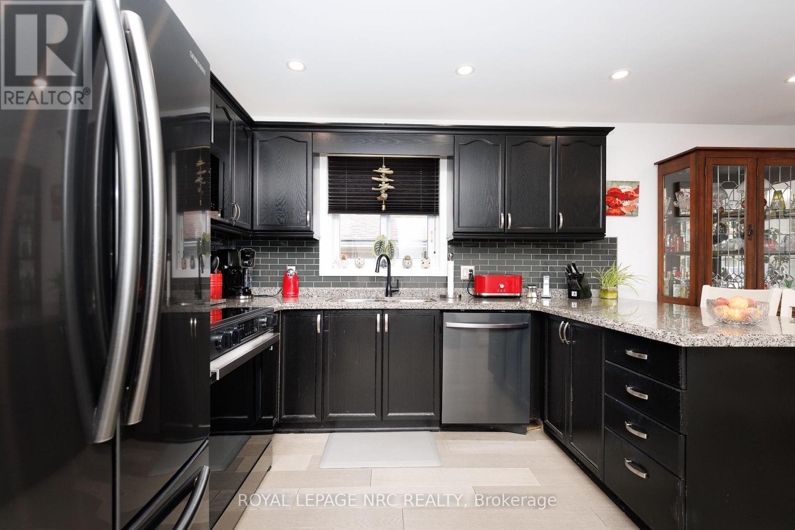 277 FORKS ROAD - Image 11