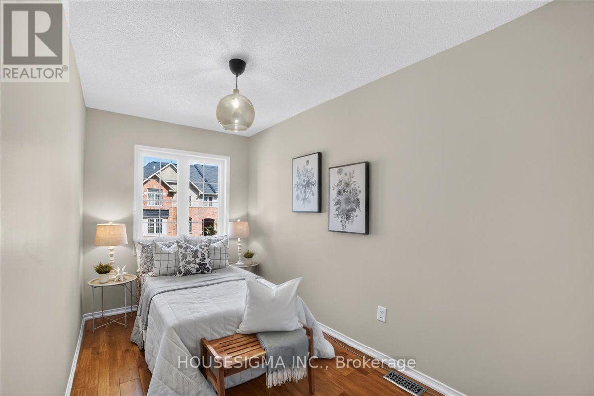 26 LINNELL STREET - 25