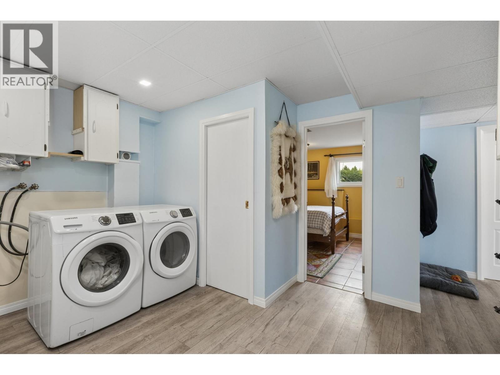 704 MAURELLE COURT, North Vancouver