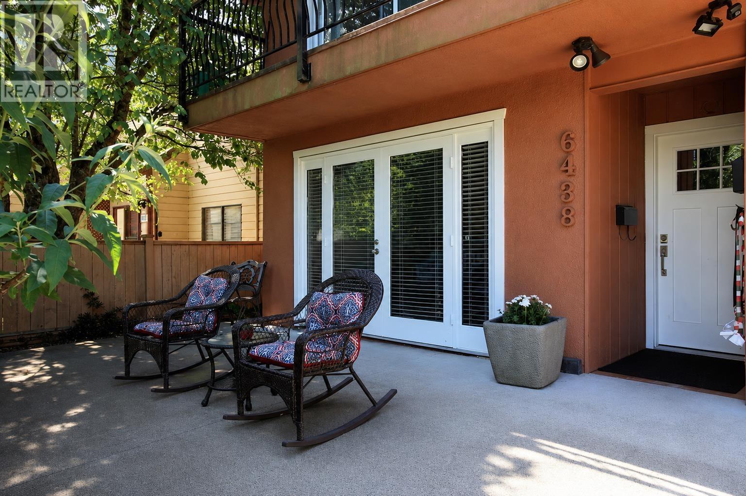 6438-6440 DOUGLAS STREET, West Vancouver