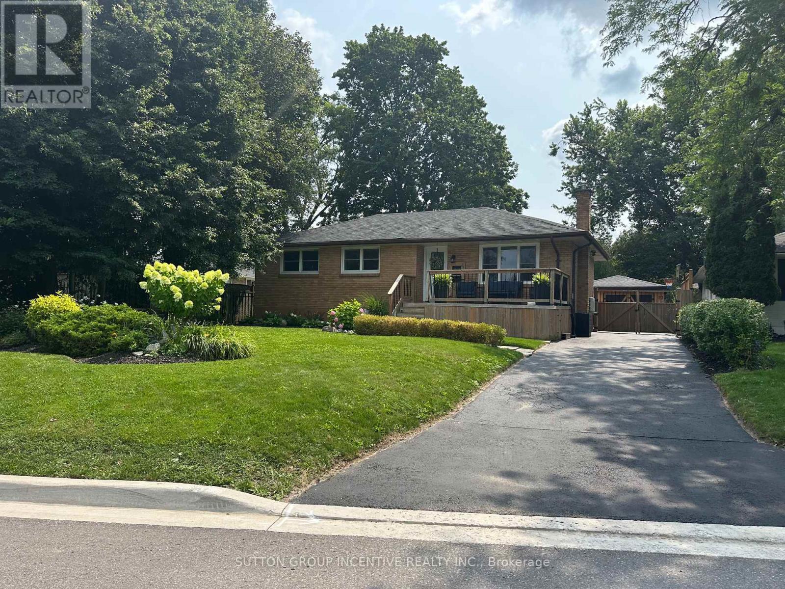 23 NORTHPARK ROAD - 2