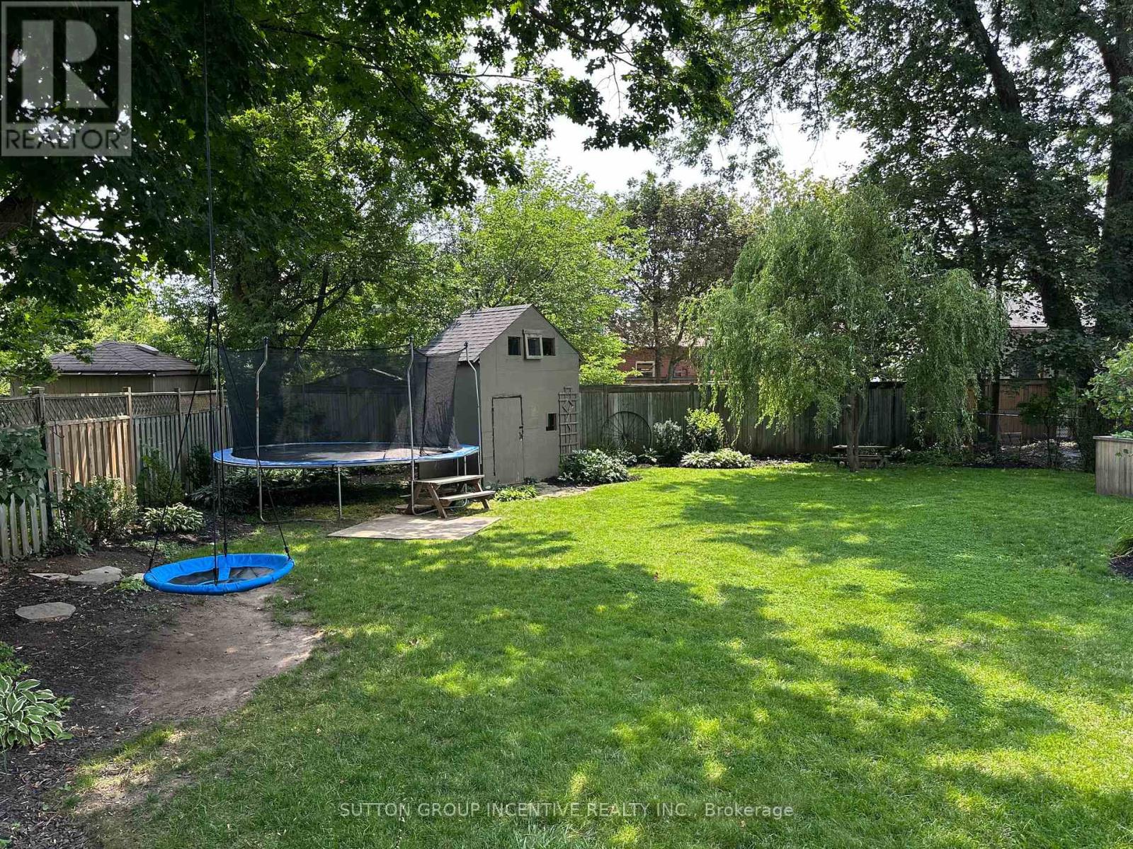 23 NORTHPARK ROAD - 24