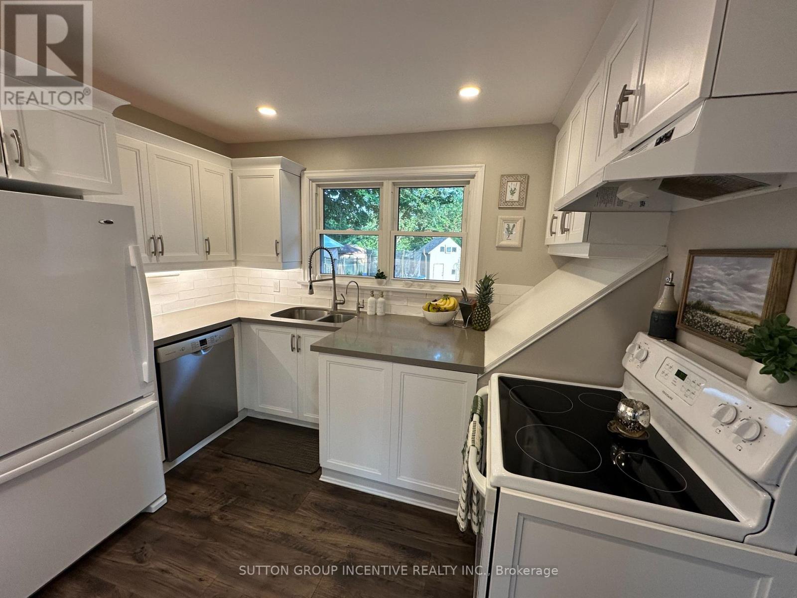23 NORTHPARK ROAD - 6