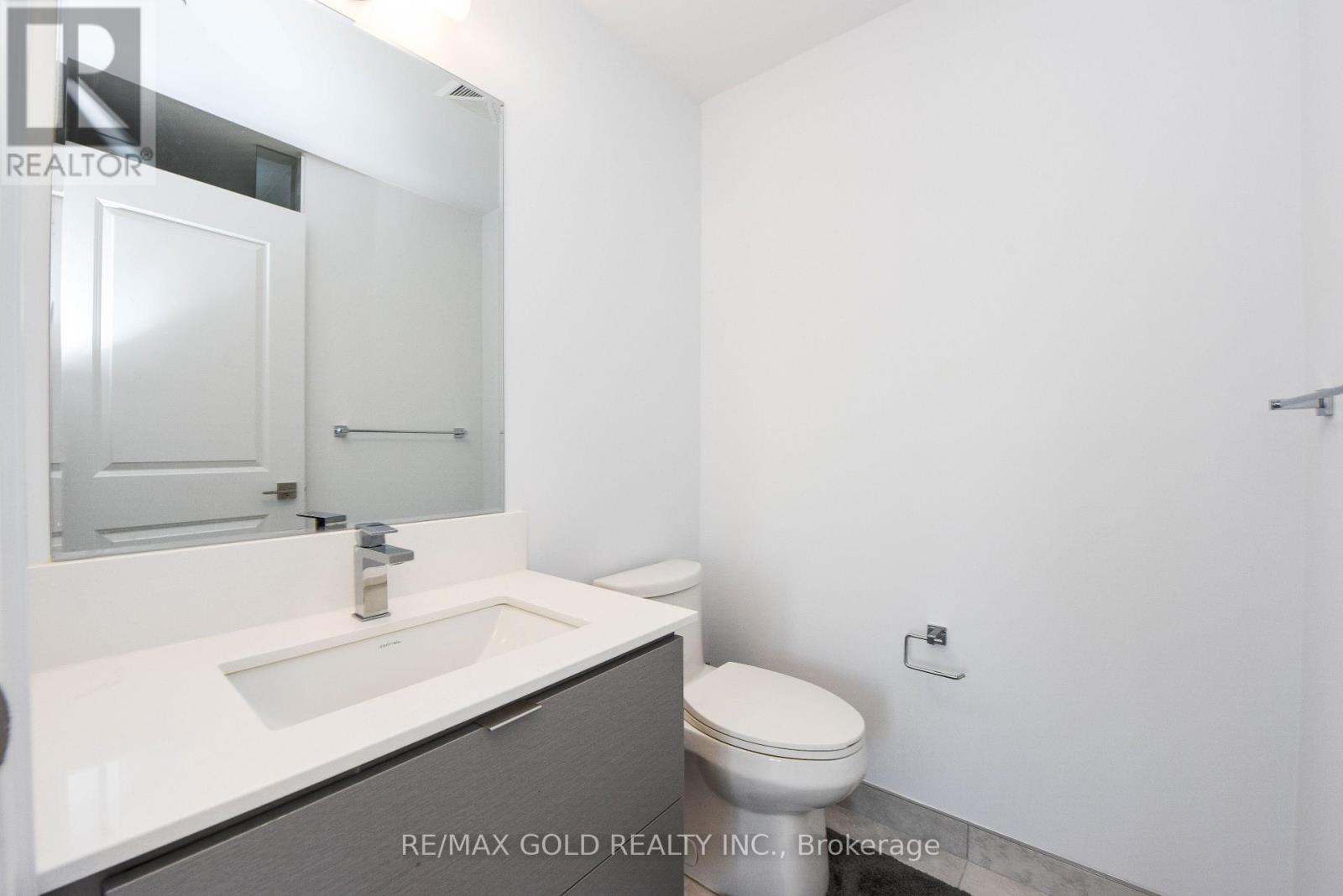 #3209 36 ELM DRIVE - Image 21