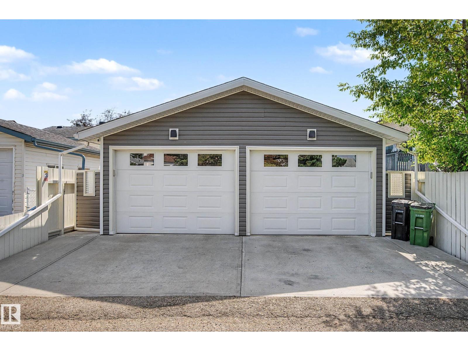 193 KINISKI CR NW - Image 50