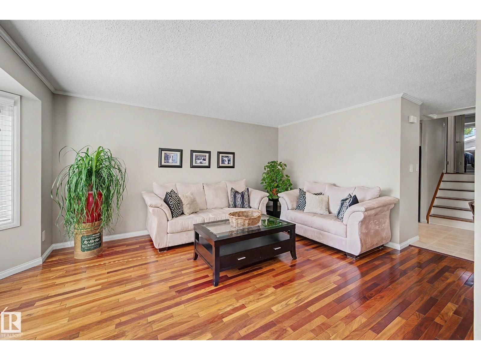 193 KINISKI CR NW - Image 9