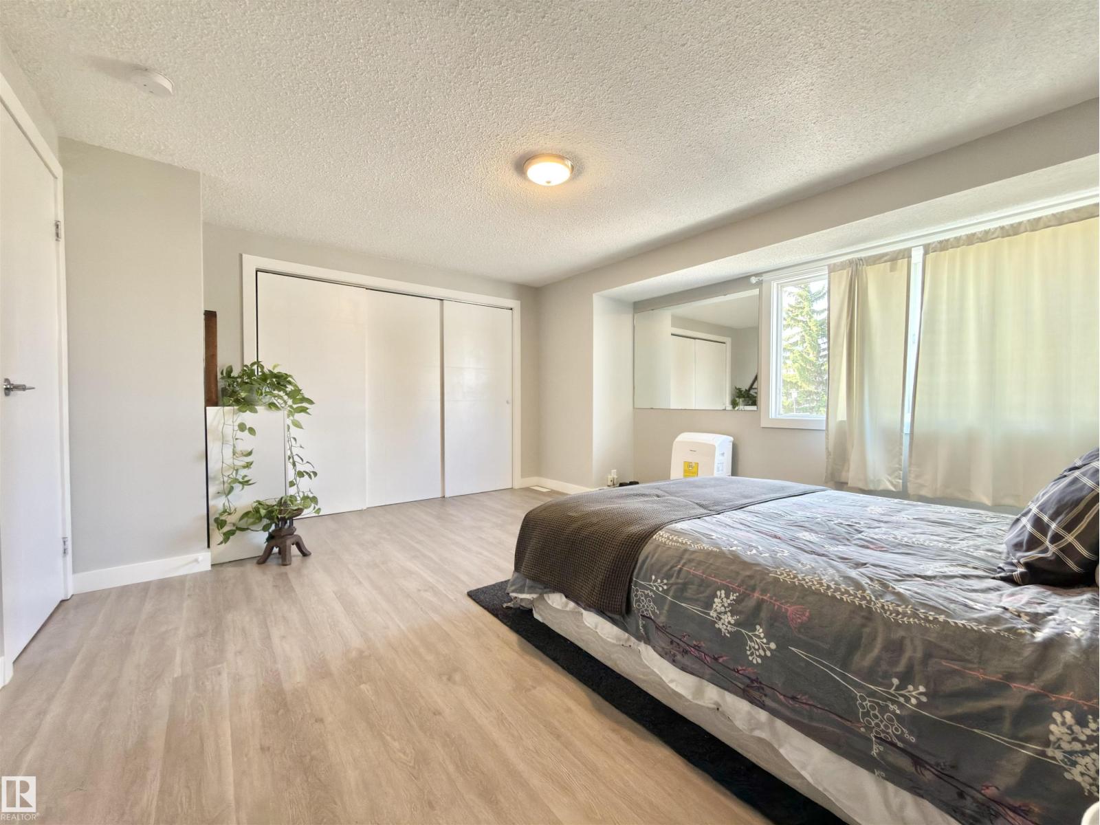 #13 18010 98 AV NW - Image 17