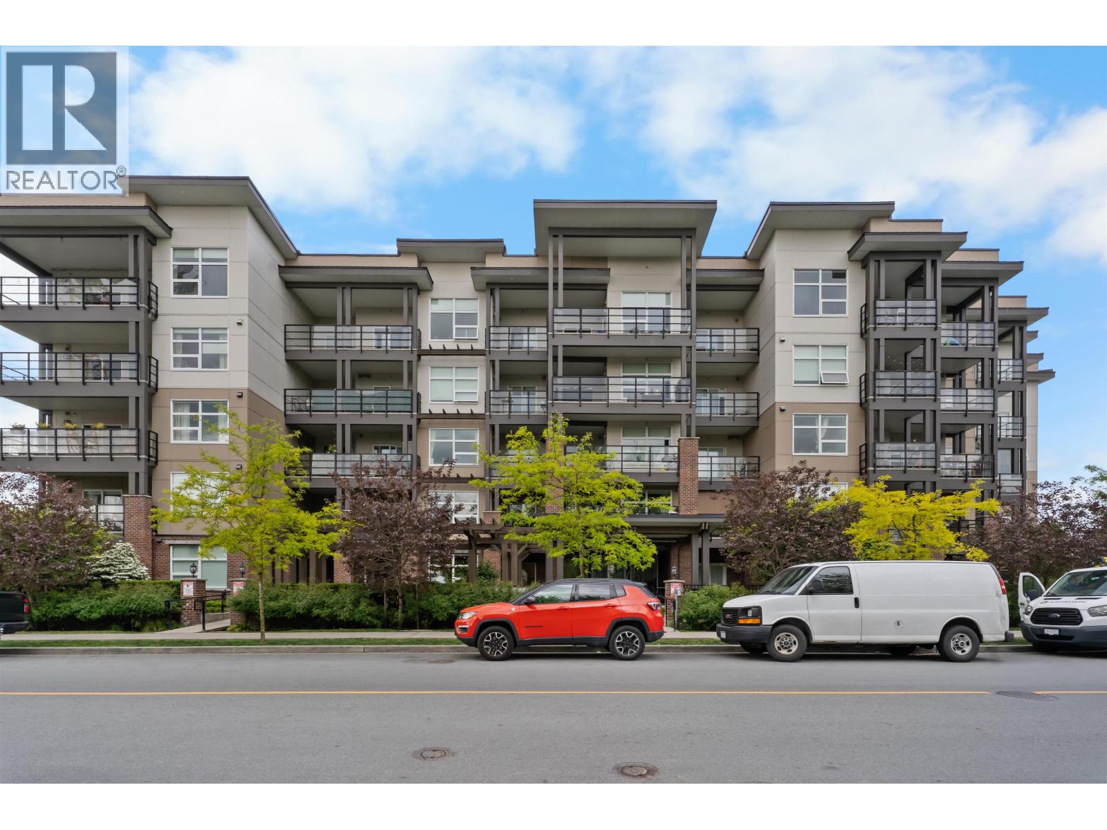 202 22577 ROYAL CRESCENT, Maple Ridge
