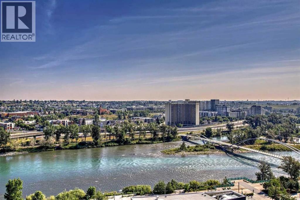 #1605 550 Riverfront Avenue SE - 47