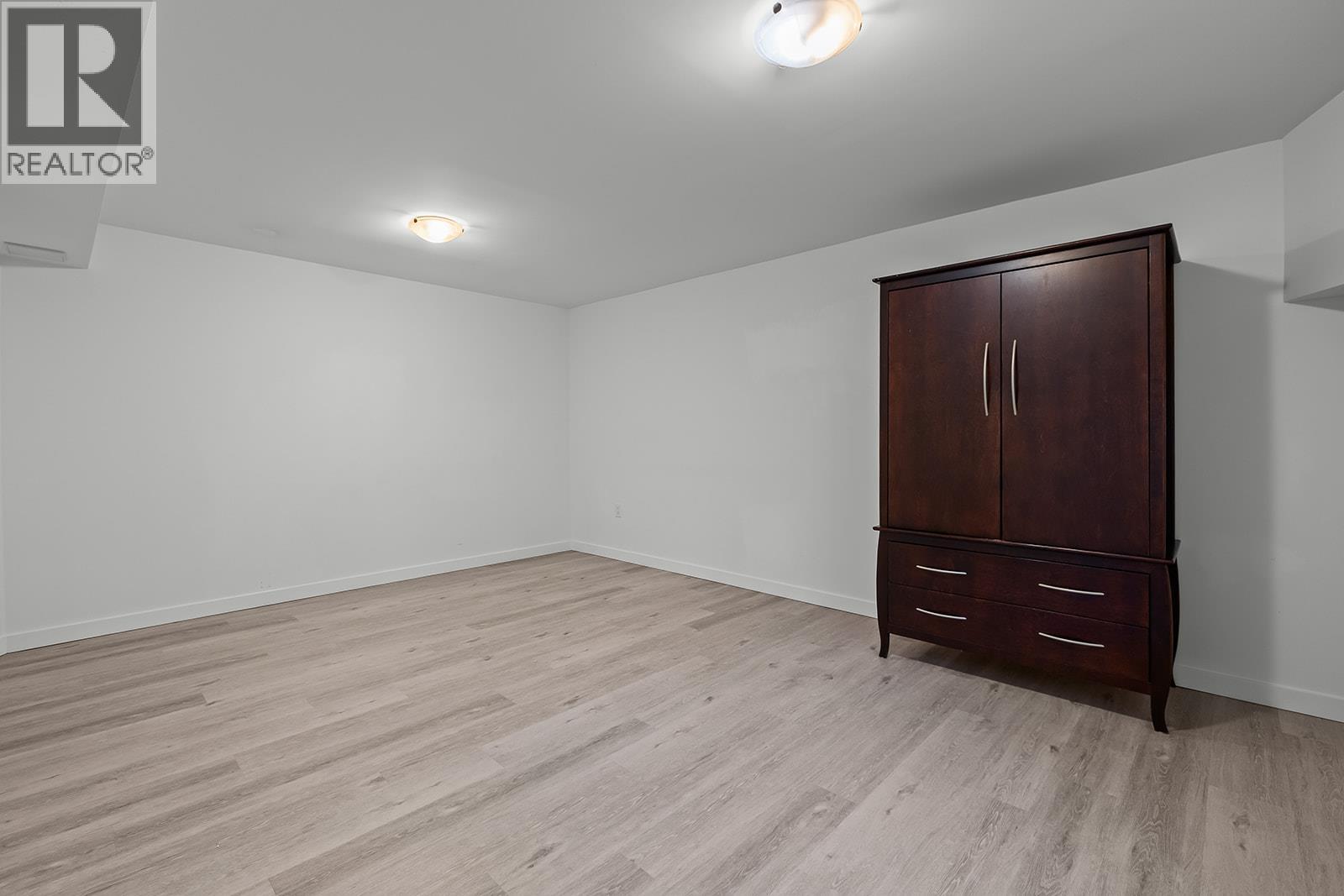 #9 500 Lester Road - 38