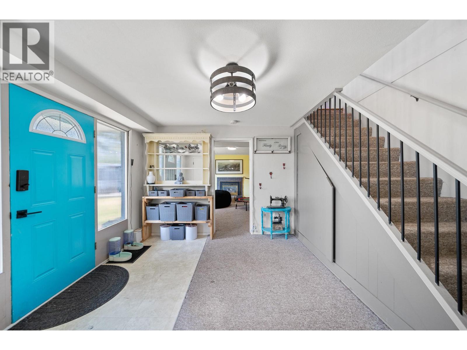 2101 GILLIS Crescent - Image 48