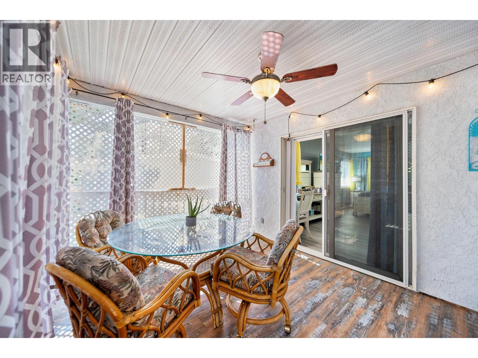2101 GILLIS Crescent - Image 45