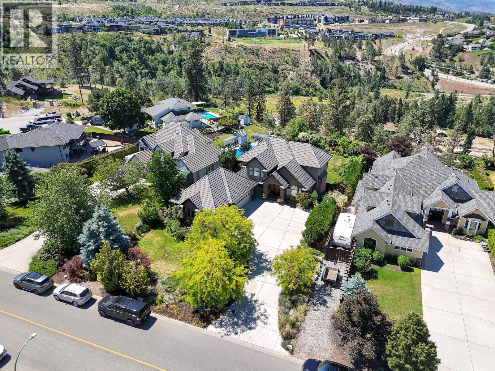 4780 Westridge Drive - 2