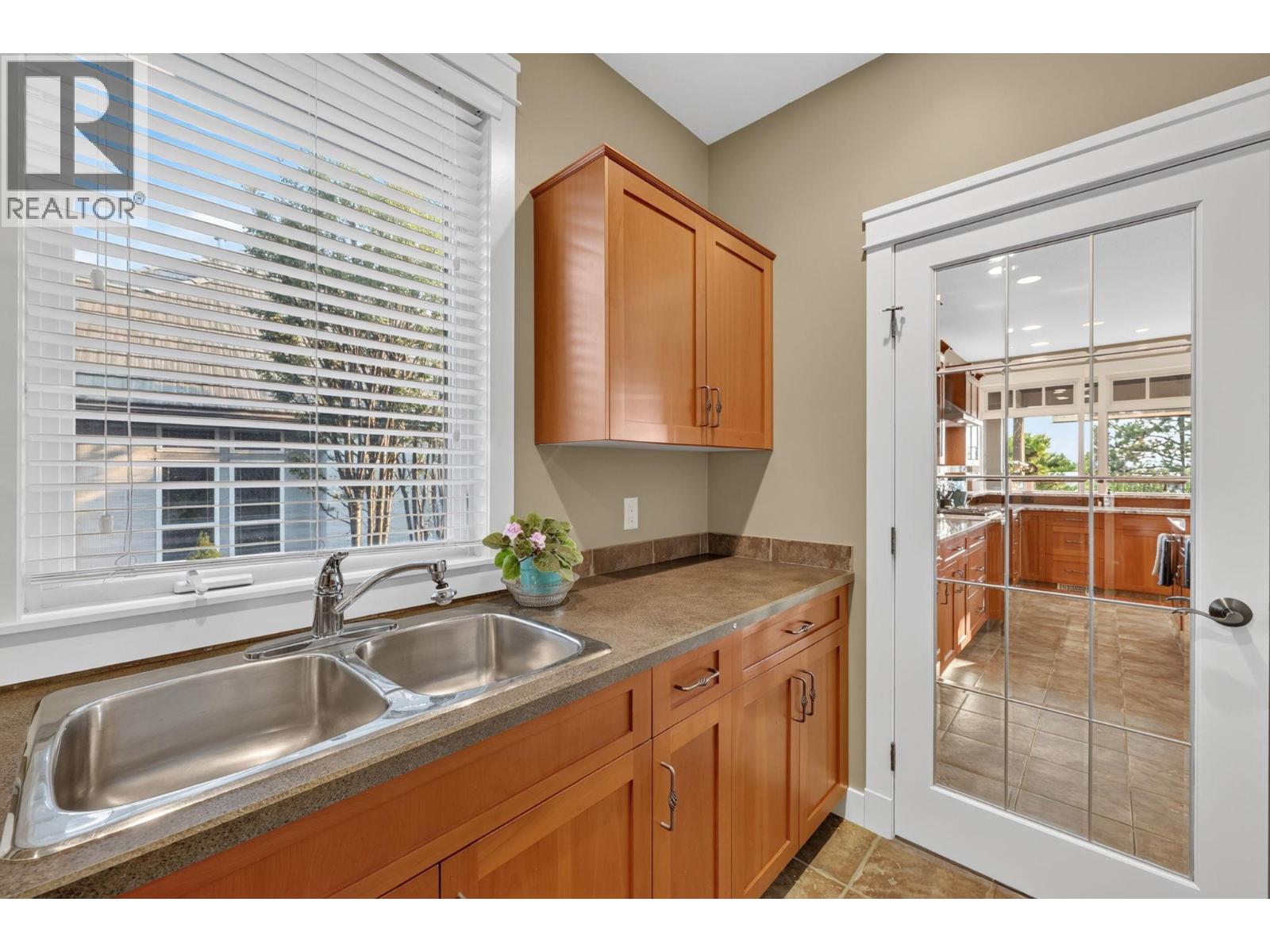 4780 Westridge Drive - Image 23