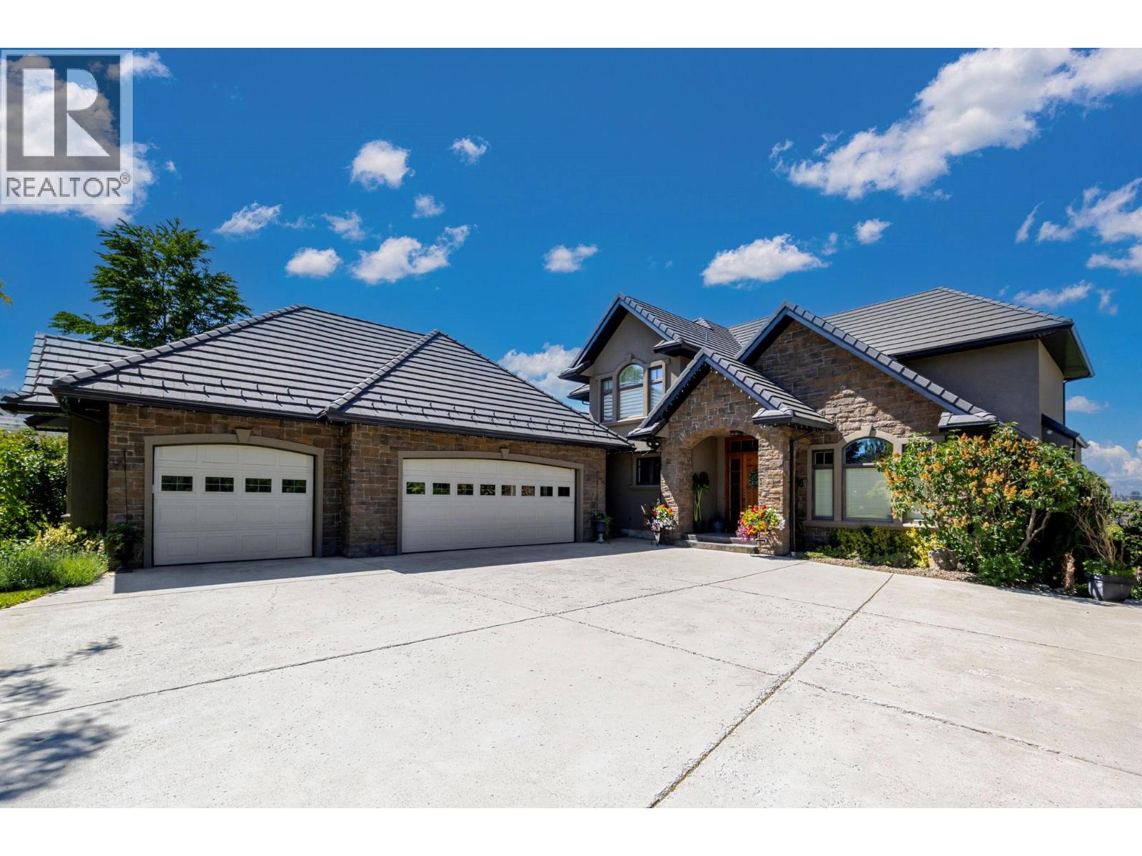 4780 Westridge Drive - Image 3