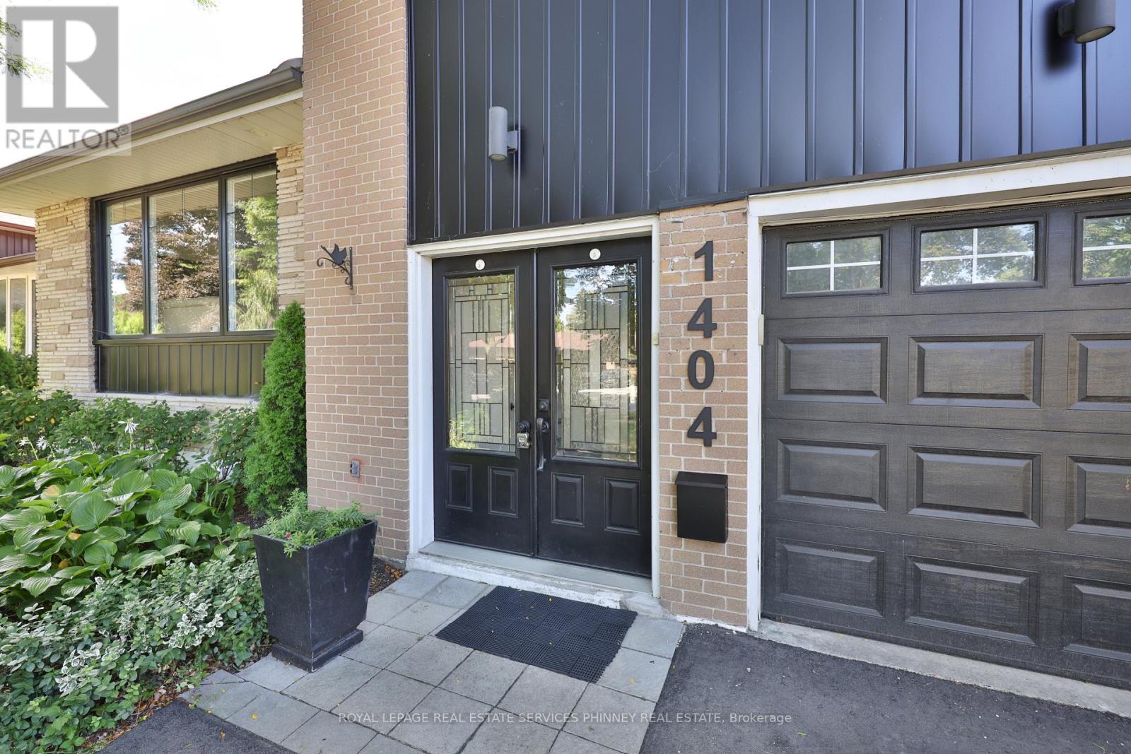 1404 LEWISHAM DRIVE - 3