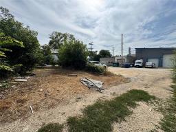 177 Selkirk Avenue, Winnipeg, MB R2W2L3 Photo 6