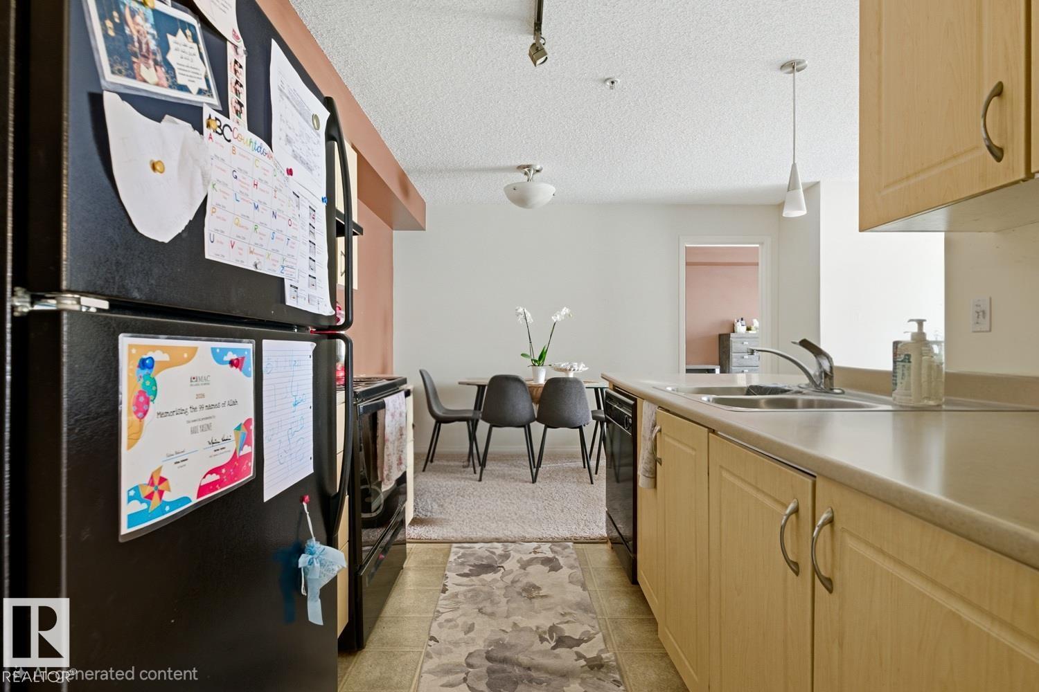 #106 13907 136 ST NW - 11