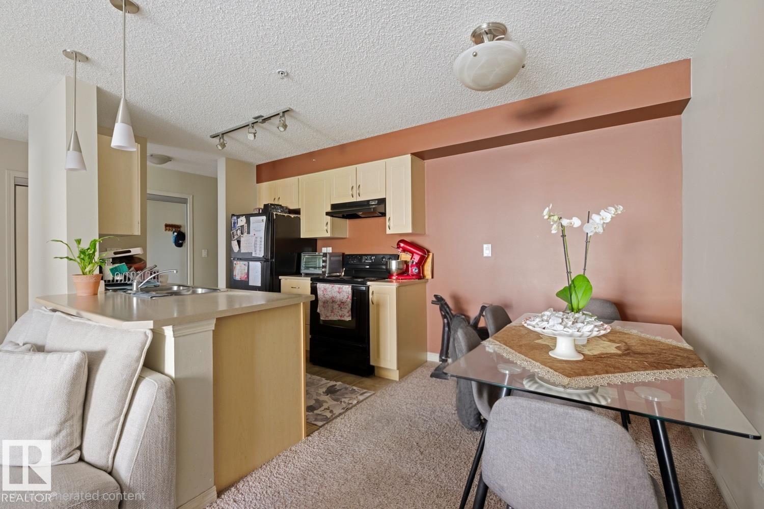 #106 13907 136 ST NW - 6