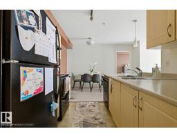 #106 13907 136 St Nw, Edmonton, AB T6V1Y5 Photo 11