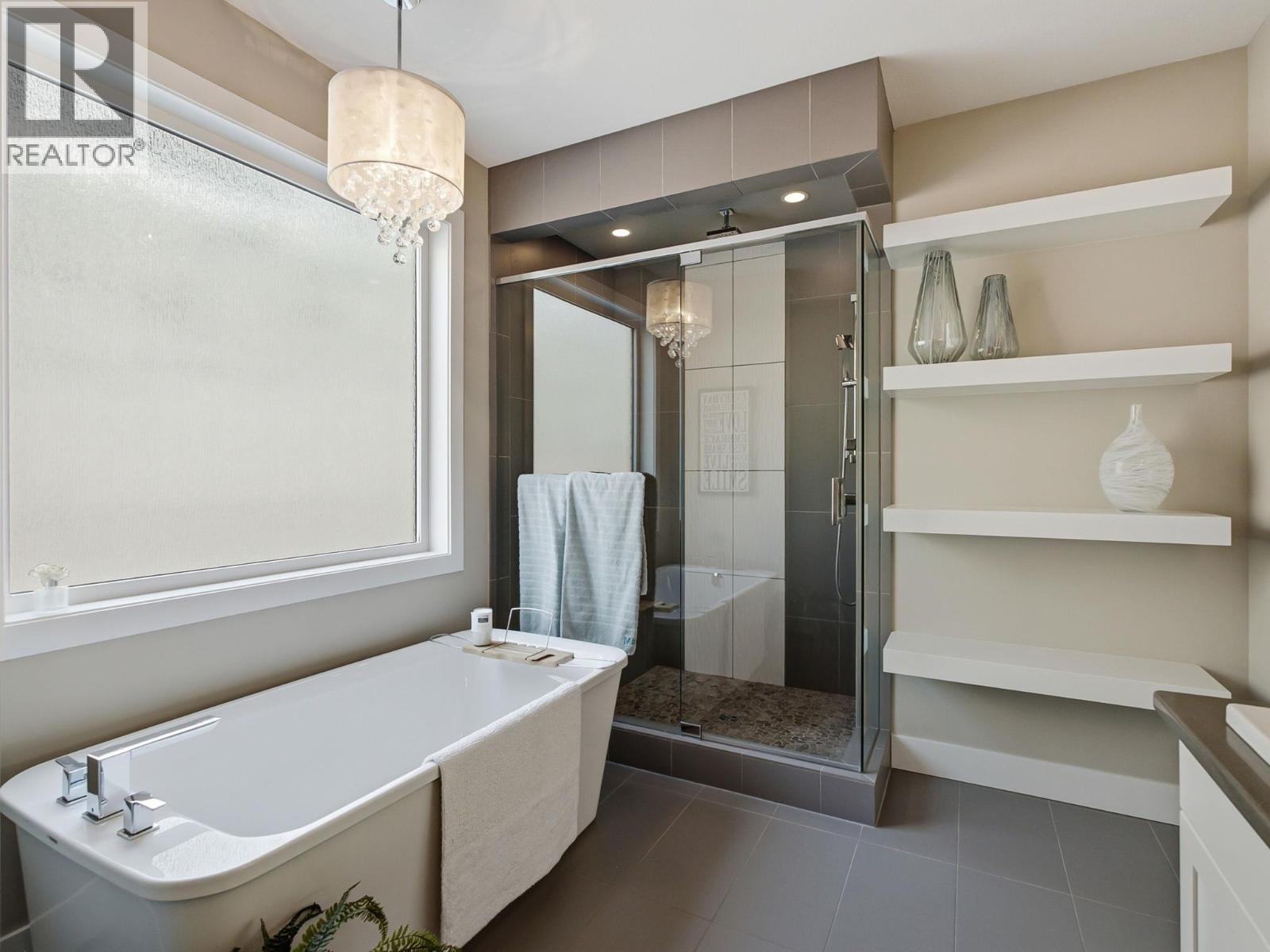 1673 Travertine Drive - Image 33