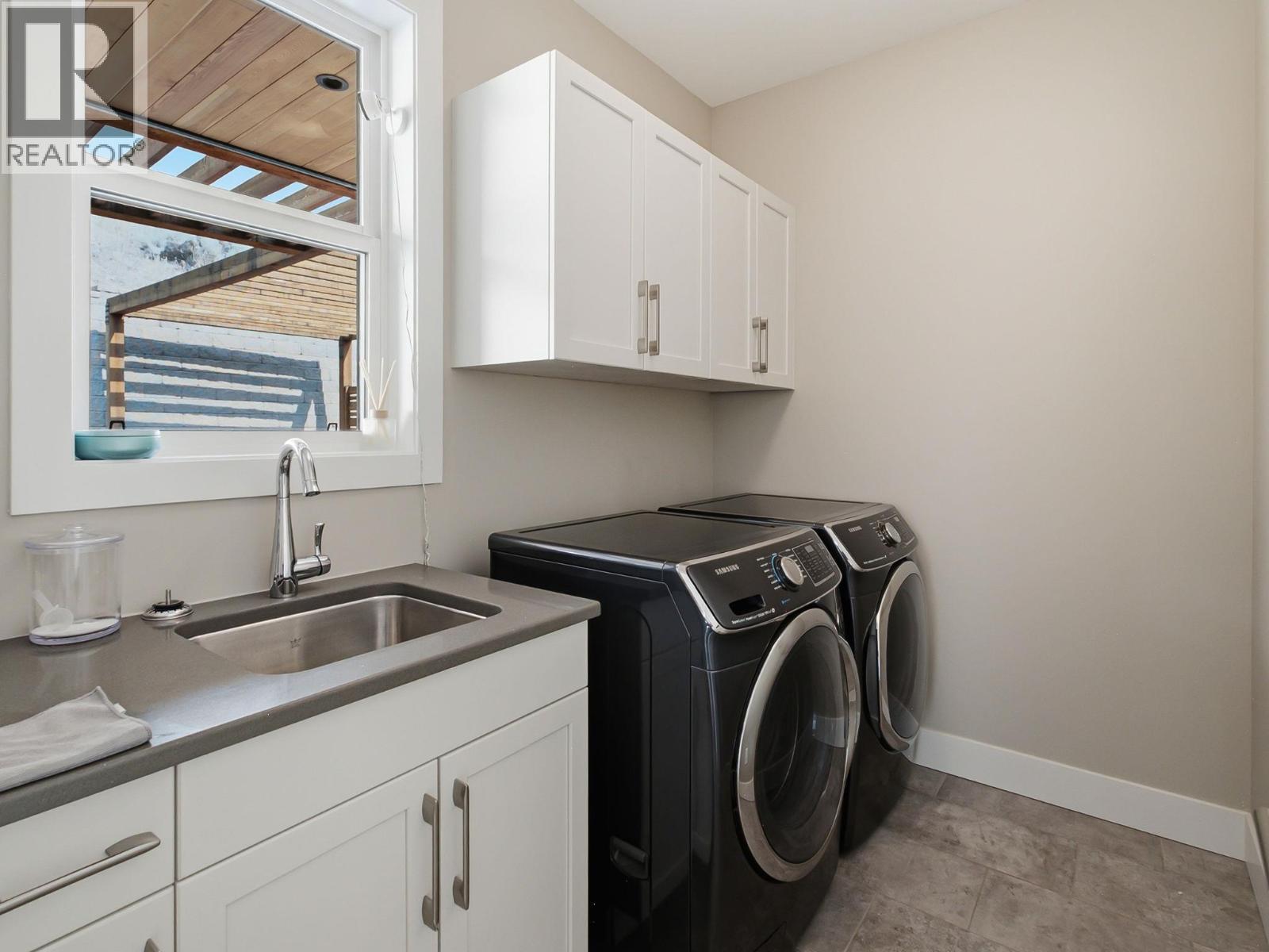 1673 Travertine Drive - Image 35