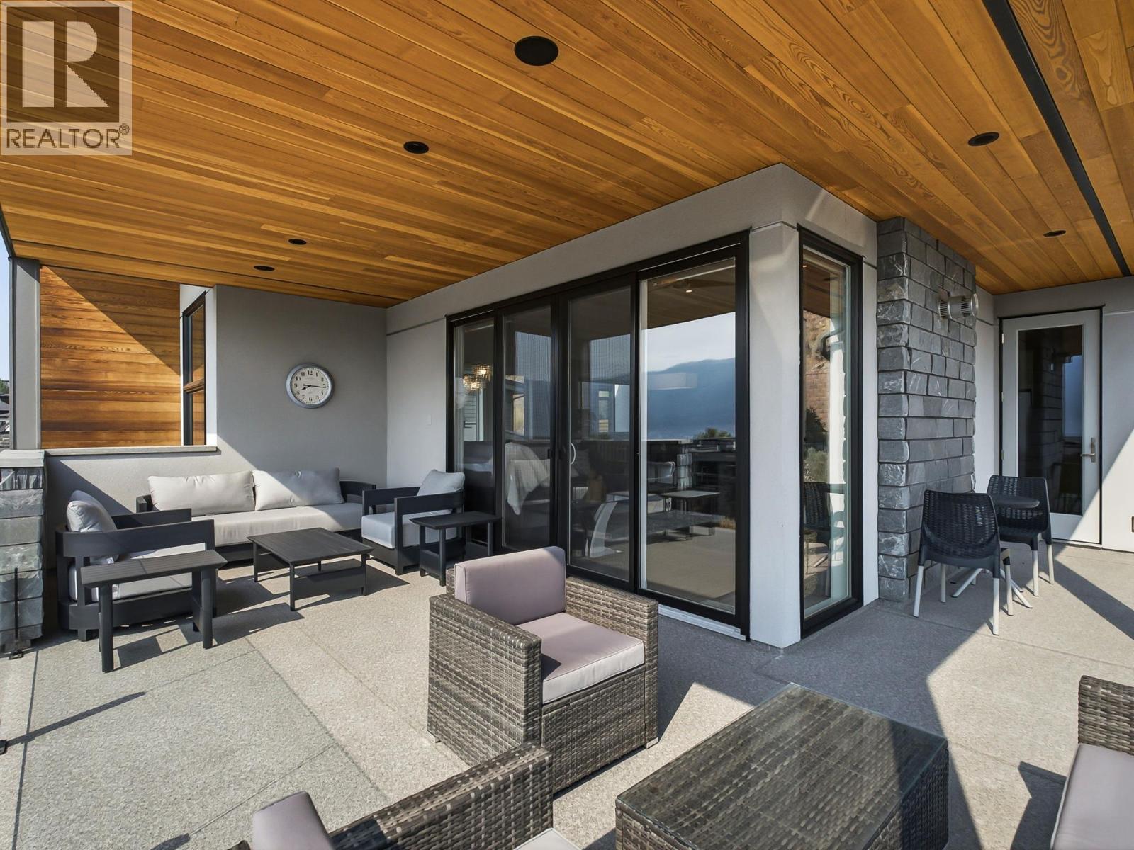 1673 Travertine Drive - 23