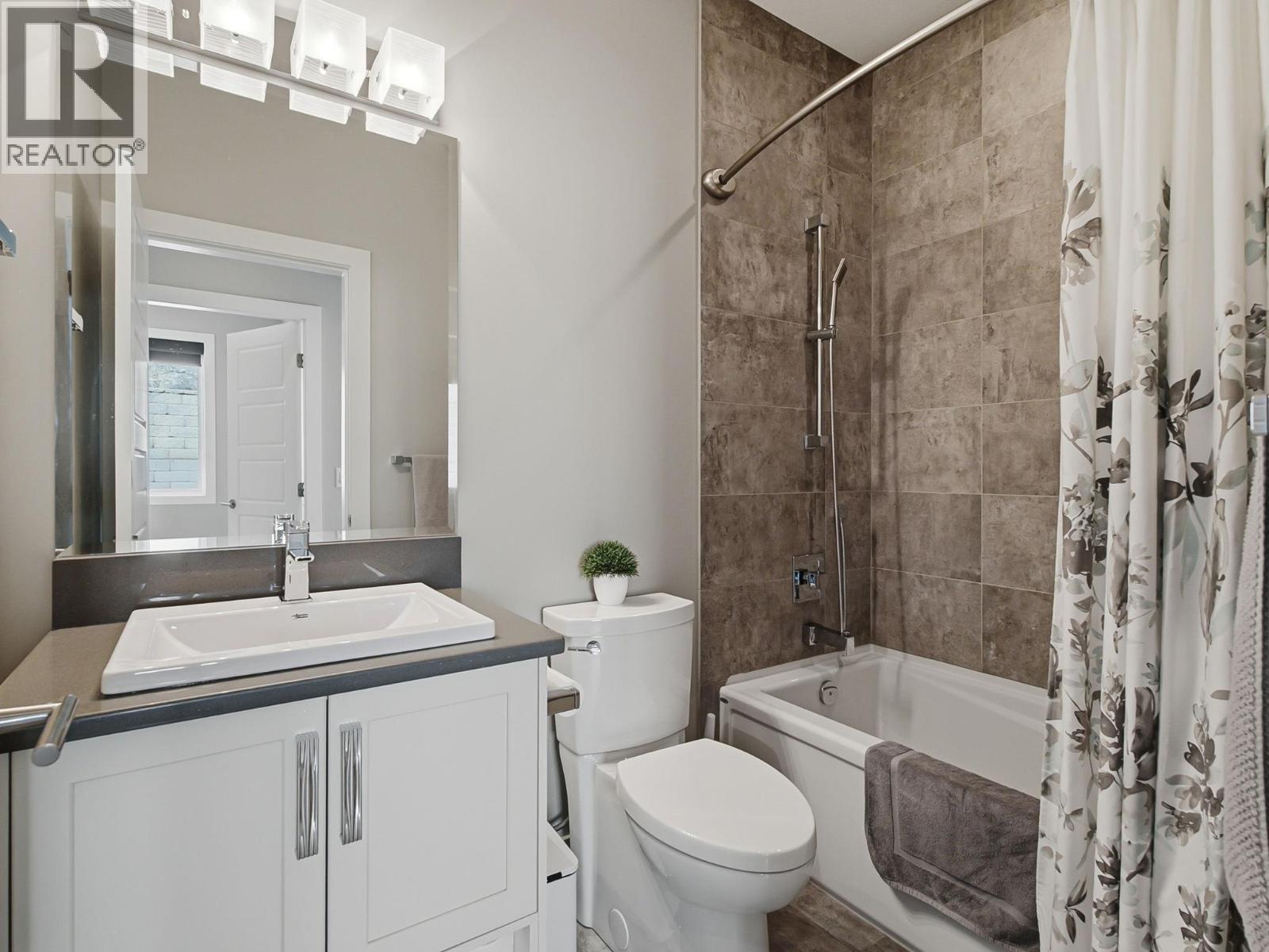 1673 Travertine Drive - 39
