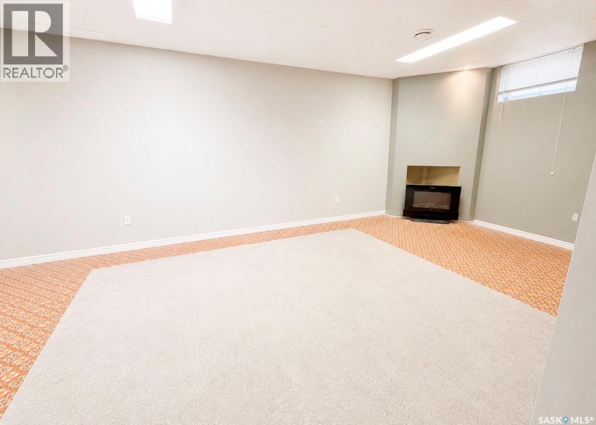 204 Brownlee STREET - Image 15