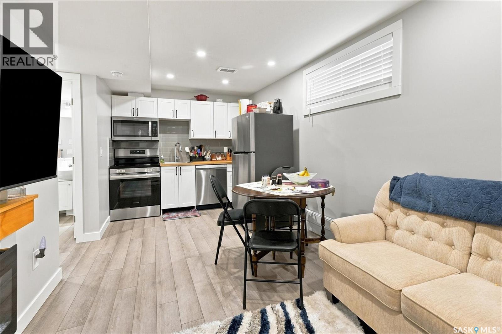 143 Barrett STREET - 35