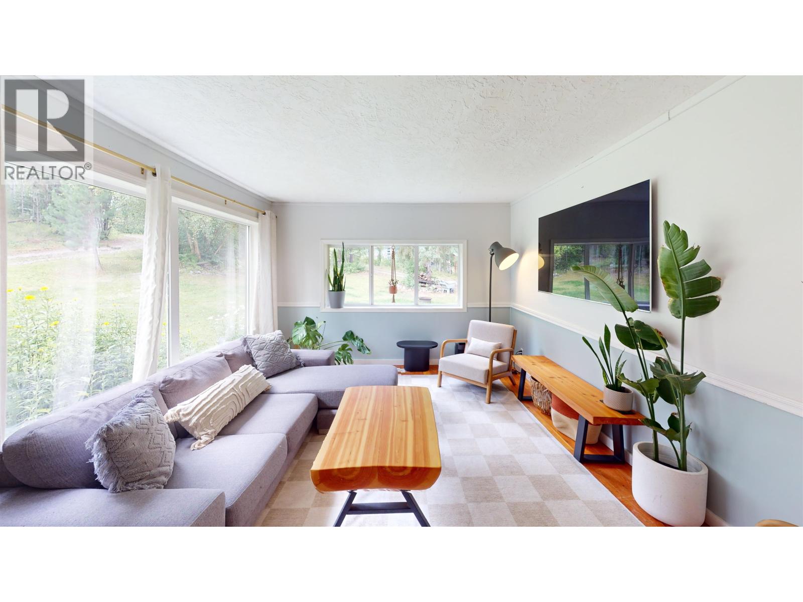 1154 MARSH ROAD - 5