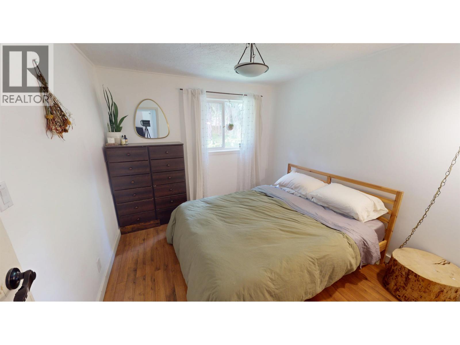 1154 MARSH ROAD - Image 20