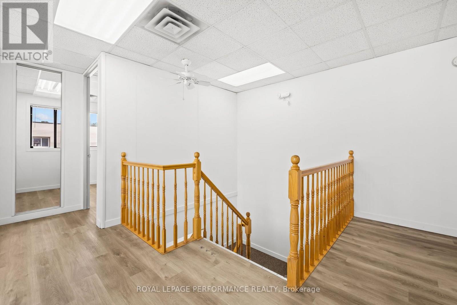 40 - 5470 Canotek Road