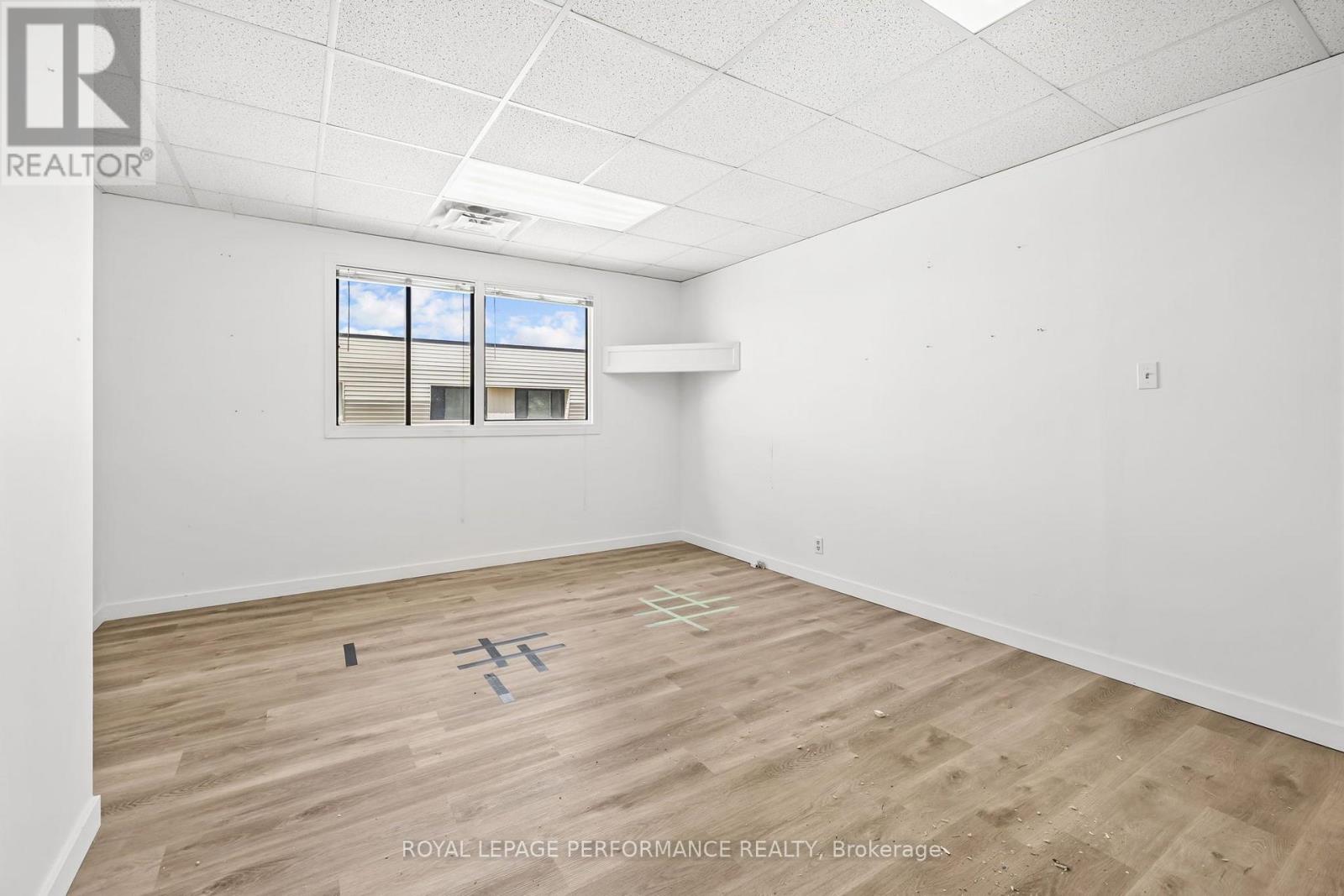 40 - 5470 Canotek Road