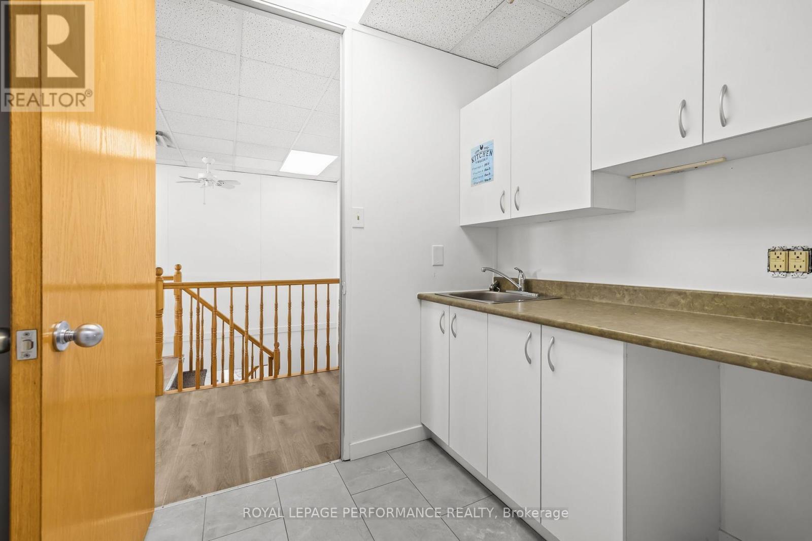 40 - 5470 Canotek Road