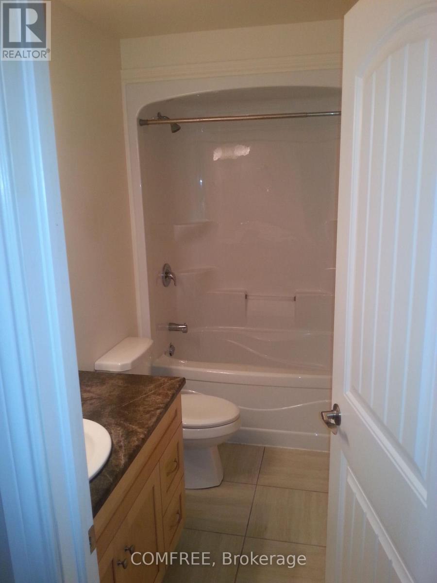 703 ABERDEEN STREET - 10