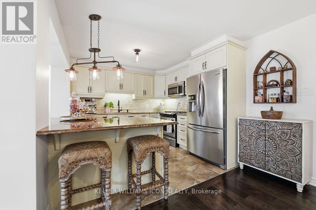 428 WHITE ARCTIC AVENUE - Image 12