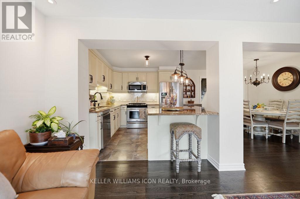 428 WHITE ARCTIC AVENUE - Image 13