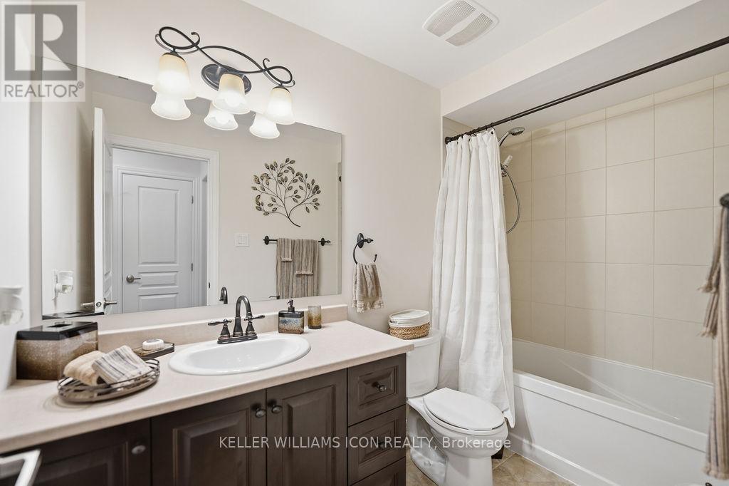 428 WHITE ARCTIC AVENUE - Image 35