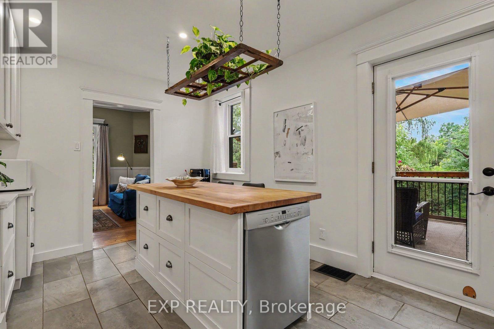 77 MILL STREET - Image 12