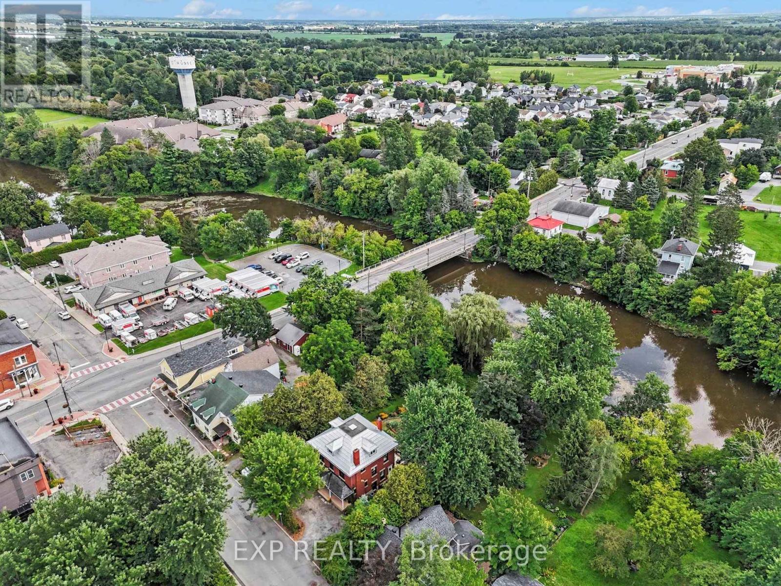 77 MILL STREET - Image 35