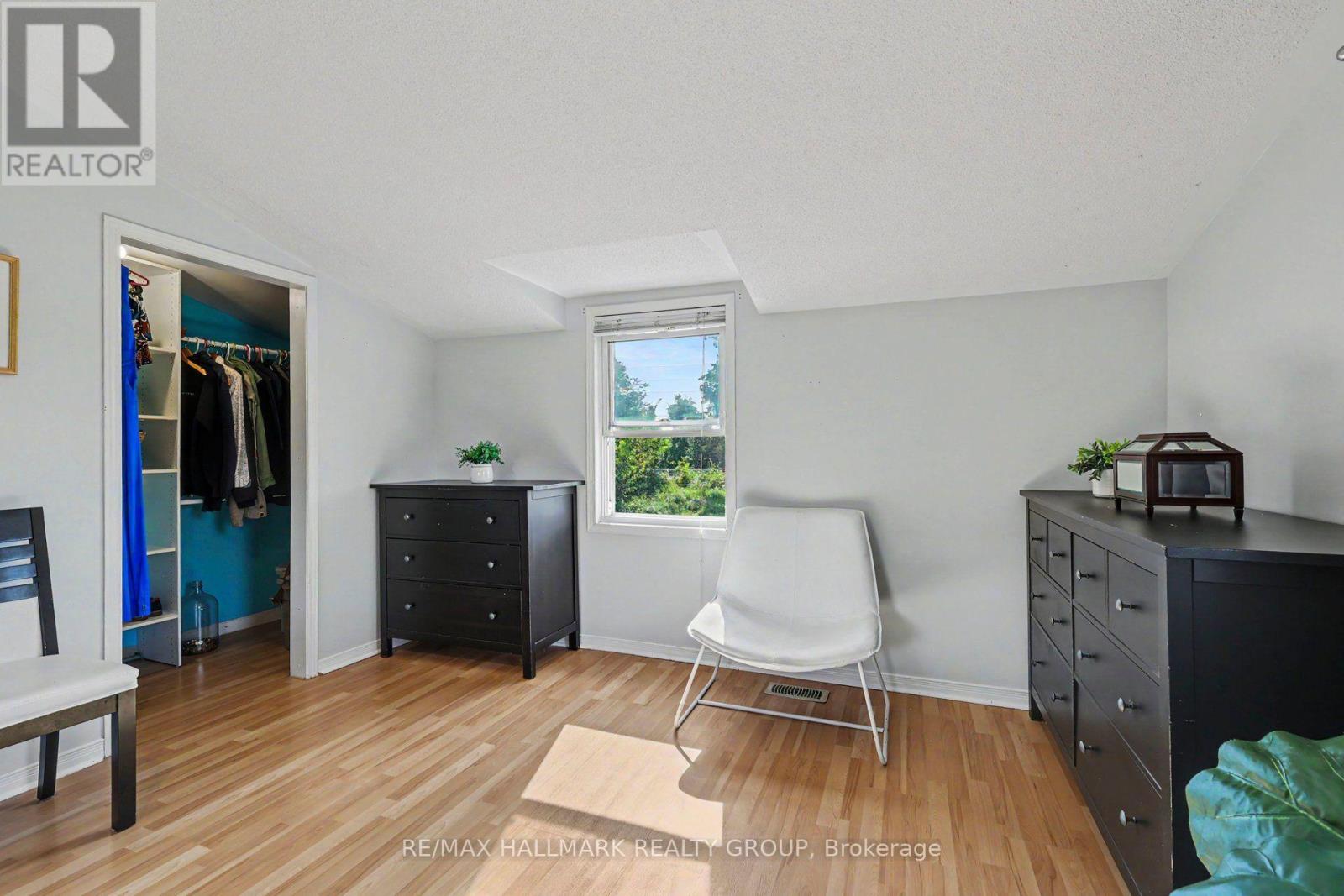 8784 15 HIGHWAY - Image 21