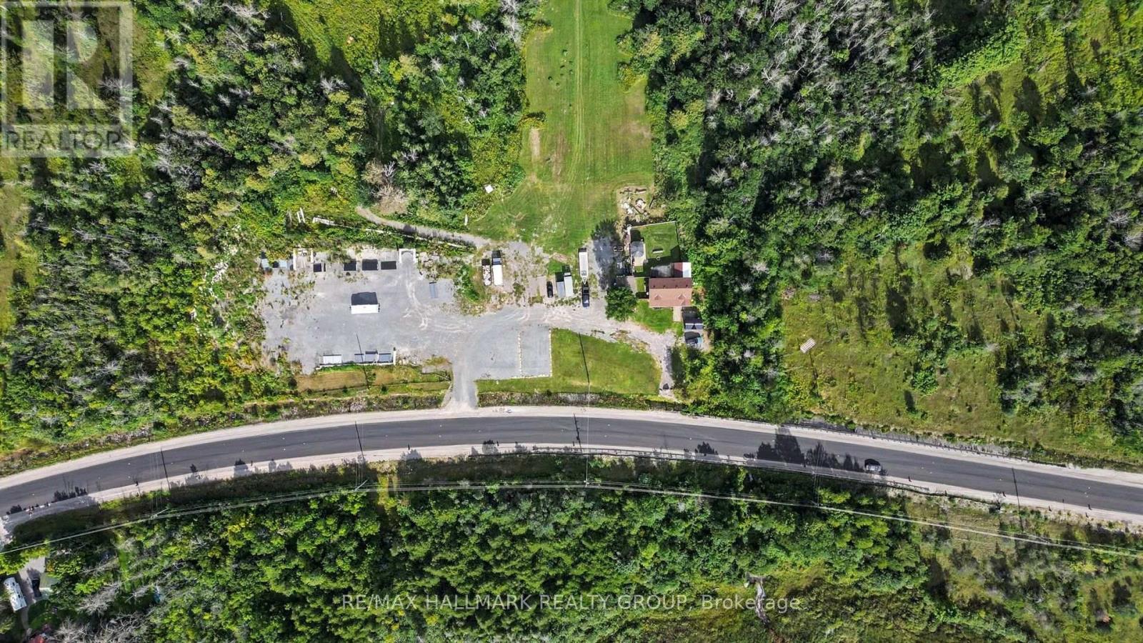 8784 15 HIGHWAY - Image 35