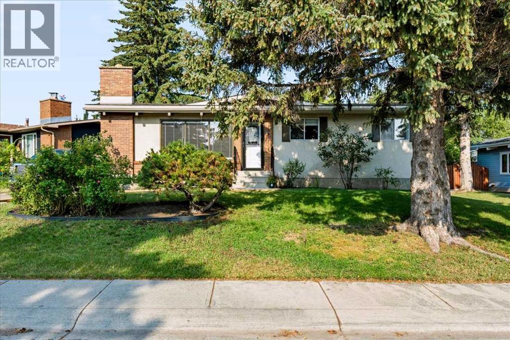 Property for sale at 10827 Brae Road SW